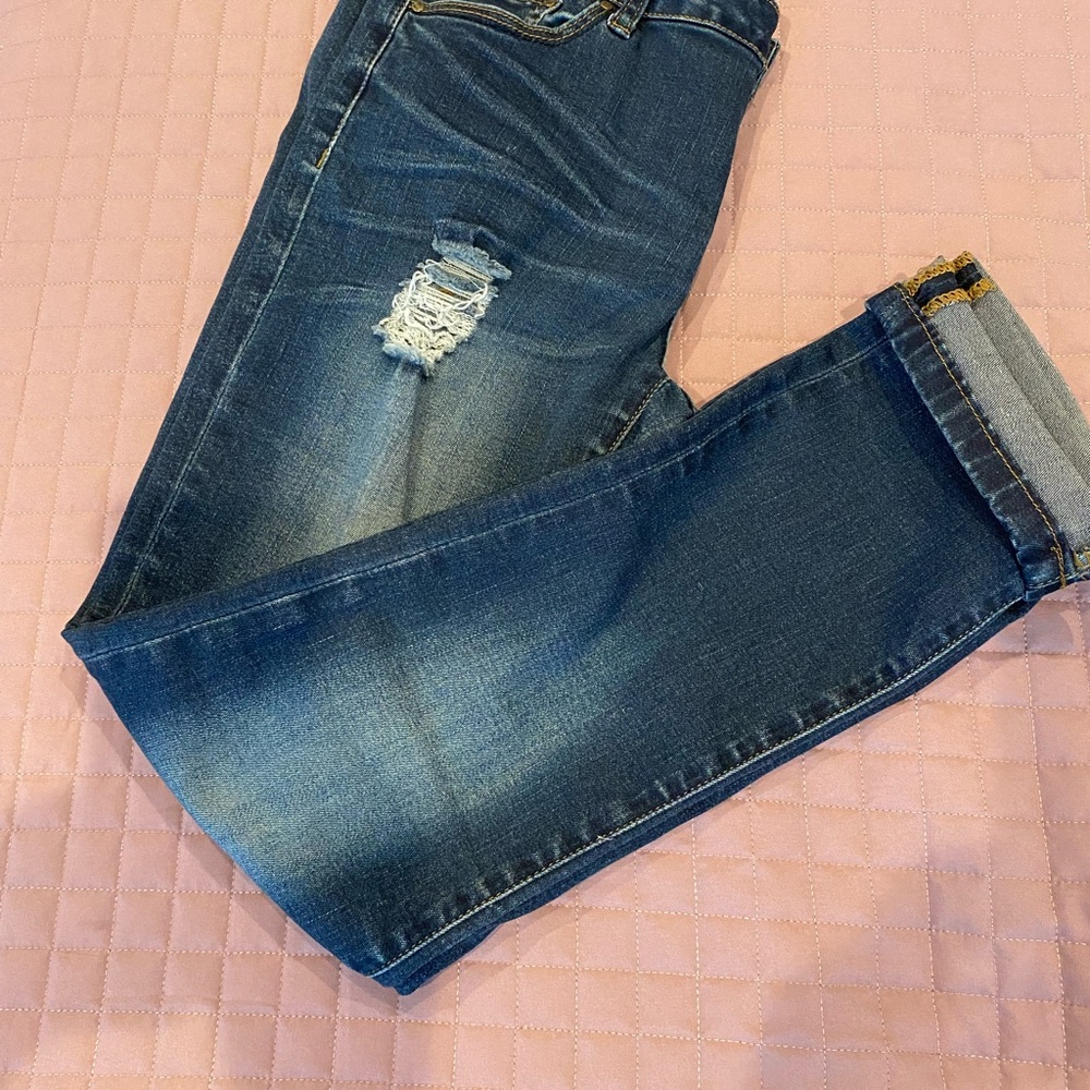 Blue Faith Jeans; Size 8; Women’s; ripped & distressed; stylish and fashionable - Picture 7 of 9